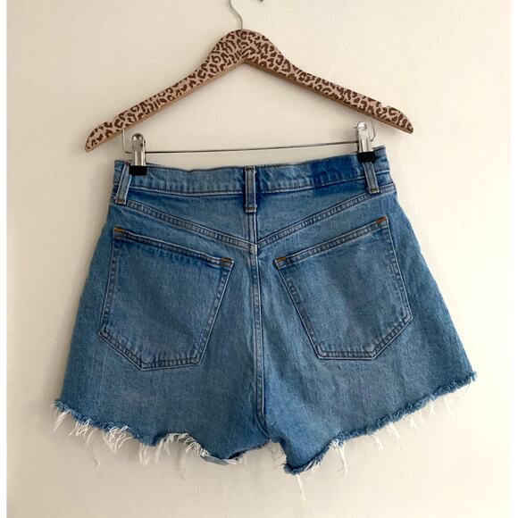 ABERCROMBIE & FITCH The 90's Relaxed Cutoff High Rise Shorts Size 28 / 6 - Picture 4 of 6